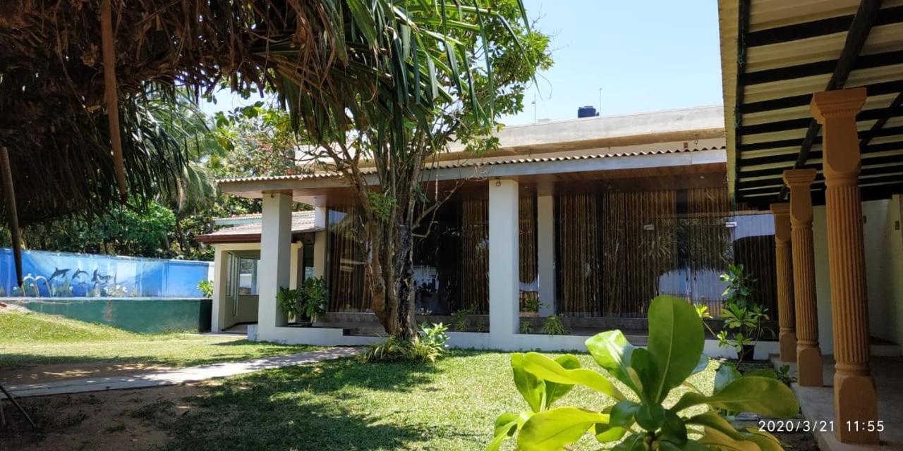 Green Shadows Beach Hotel واديوفا المظهر الخارجي الصورة