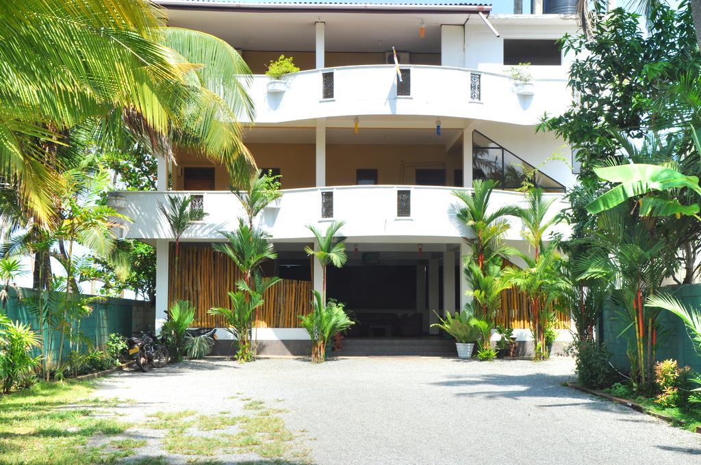 Green Shadows Beach Hotel واديوفا المظهر الخارجي الصورة