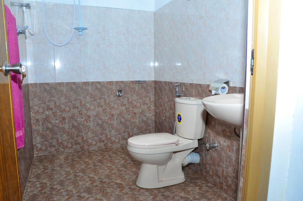 Green Shadows Beach Hotel واديوفا المظهر الخارجي الصورة