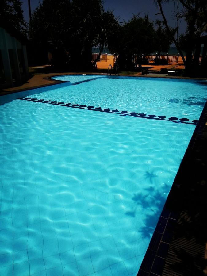 Green Shadows Beach Hotel واديوفا المظهر الخارجي الصورة