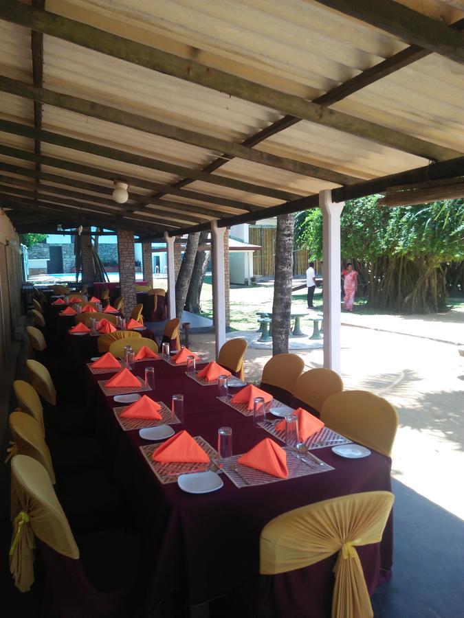 Green Shadows Beach Hotel واديوفا المظهر الخارجي الصورة