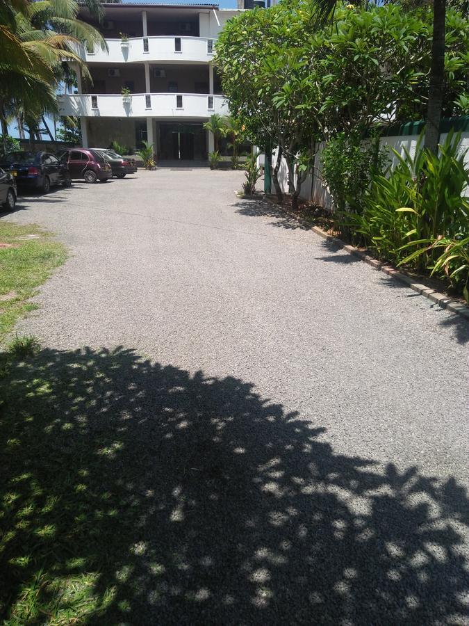 Green Shadows Beach Hotel واديوفا المظهر الخارجي الصورة